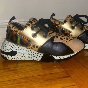 STEVE MADDEN CLIFF WEDGE SNEAKERS REAL LEATHER AND COW HAIR SIZE 7